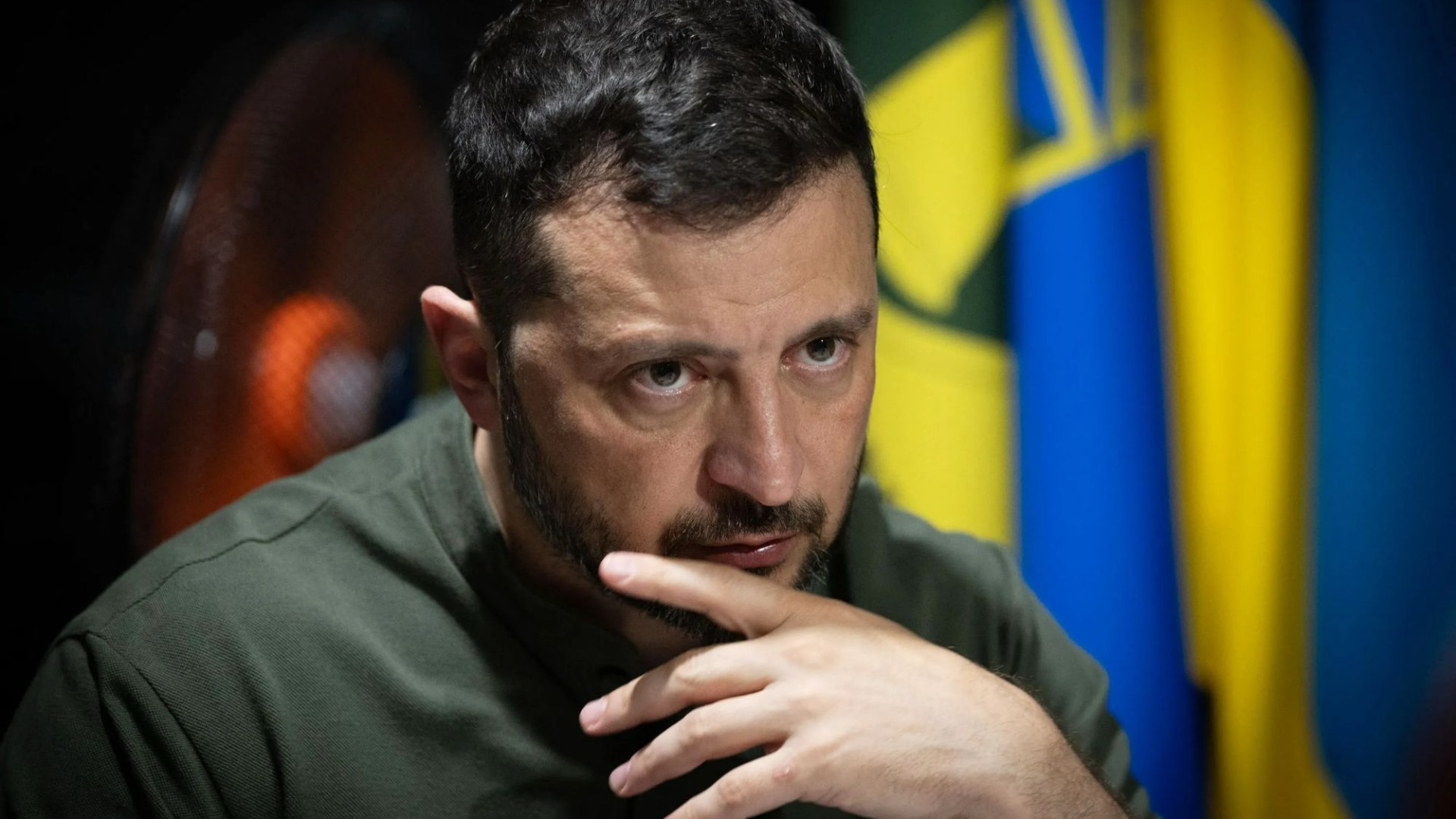 Baltieji rūmai „Kviečia Zelensky į Aliaskos viršūnių susitikimą su„ Trump & Putin “, kai Europa stumia„ alternatyvų planą “