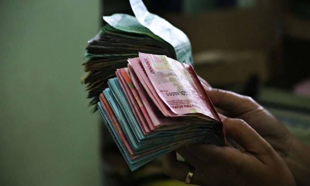 Bangladešas: Bankų reformos – ES reporteris