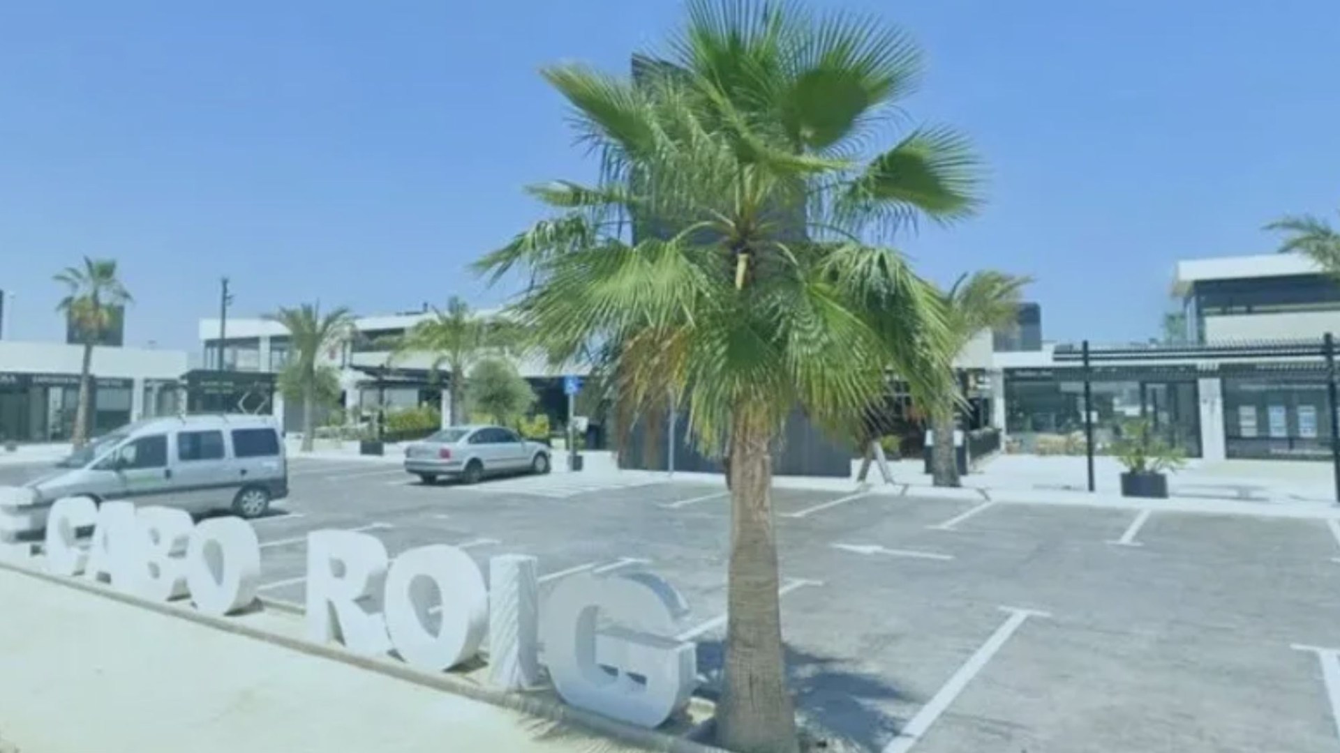 Britas buvo nušautas Ispanijos atostogų taške, norėdamas nužudyti automobilių stovėjimo aikštelę