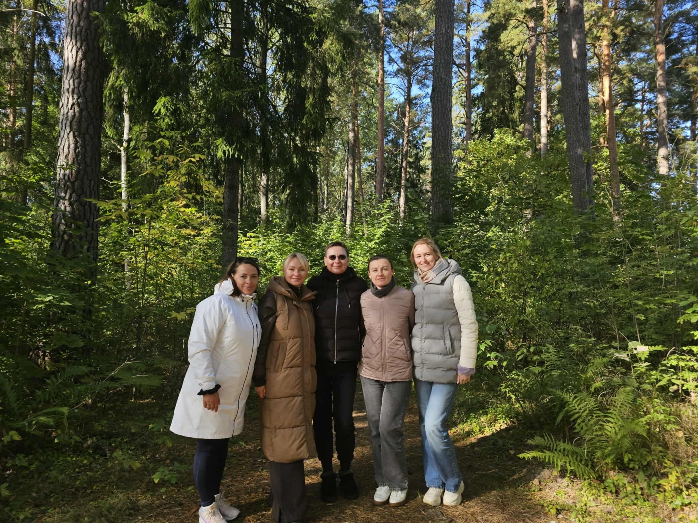 Perdegę kūnai – išsiderinę kolektyvai: kaip grįžti į savo kūno diktuojamą ritmą ir pasiekti geresnių rezultatų darbe?