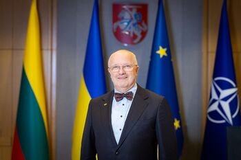 Seimo Pirmininko Juozo Oleko sveikinimas Nepriklausomybės atkūrimo dienos proga