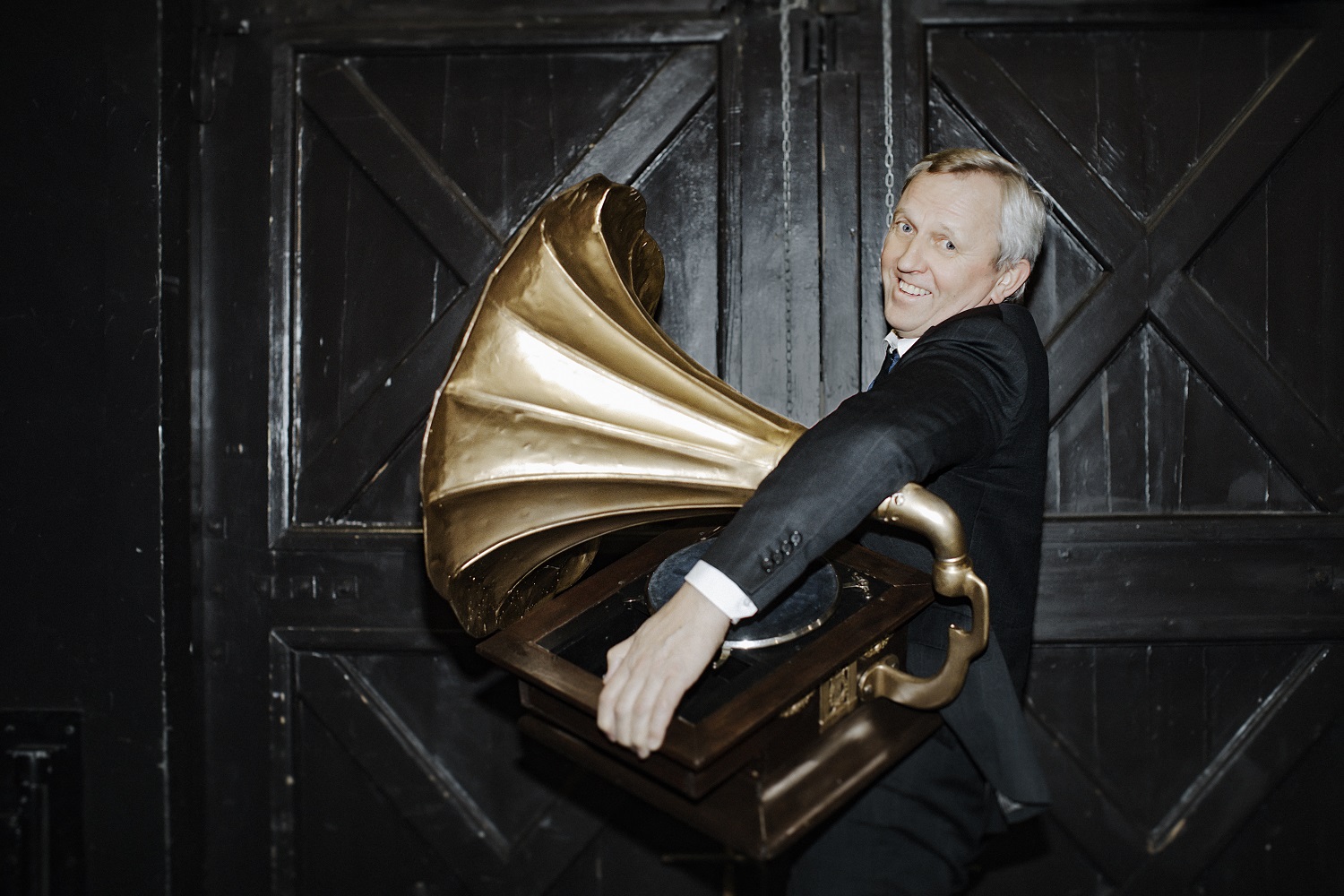 Teatro generaliniam direktoriui ir aktoriui E. Stancikui – 60